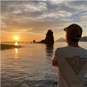 Entrenador Nacional con más de 20 años de experiencia imparte clases de Natación desde nivel básico hasta nivel avanzado. También se imparten clases para pruebas de Bomberos